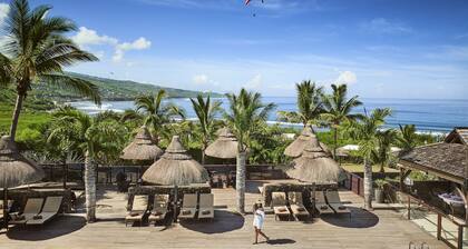 Iloha Seaview Hotel