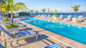 Outdoor pool, pool loungers