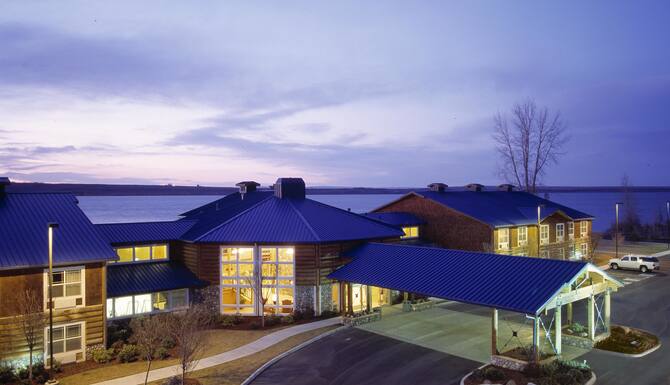 River Lodge And Grill In Pendleton Or Expedia