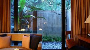 1 ห้องนอน, เครื่องนอนระดับพรีเมียม, ผ้านวมขนเป็ด, มินิบาร์ฟรี