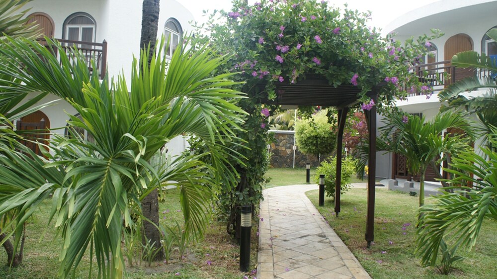 Gold Beach Hotel Flic En Flac Gold Beach Hotel Flic En Flac