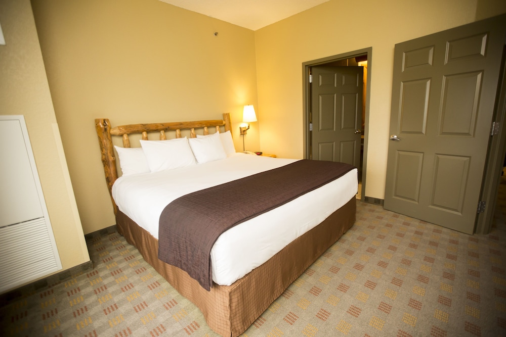 Great Wolf Lodge Pocono Mountains, PA in Scotrun, PA | Expedia