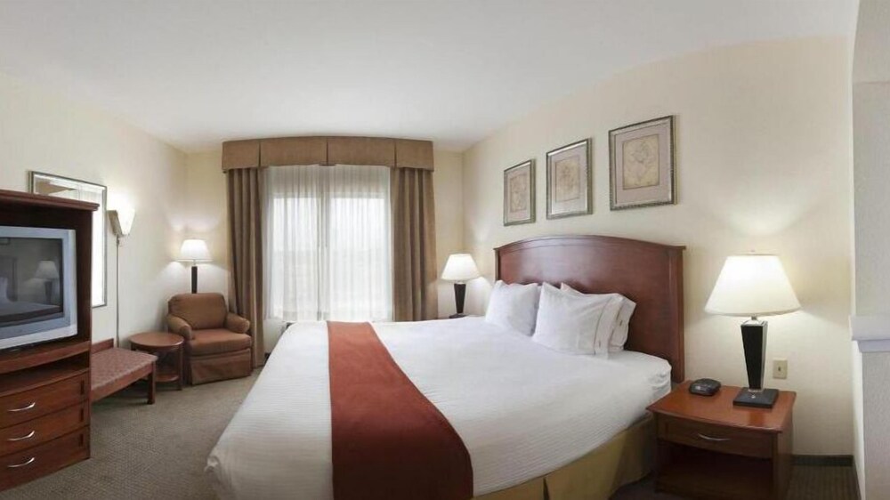 Holiday Inn Express Hotel & Suites Decatur, an IHG Hotel in Decatur