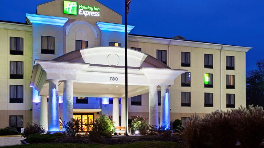 Holiday Inn Express Knoxville-Strawberry Plains, an IHG Hotel