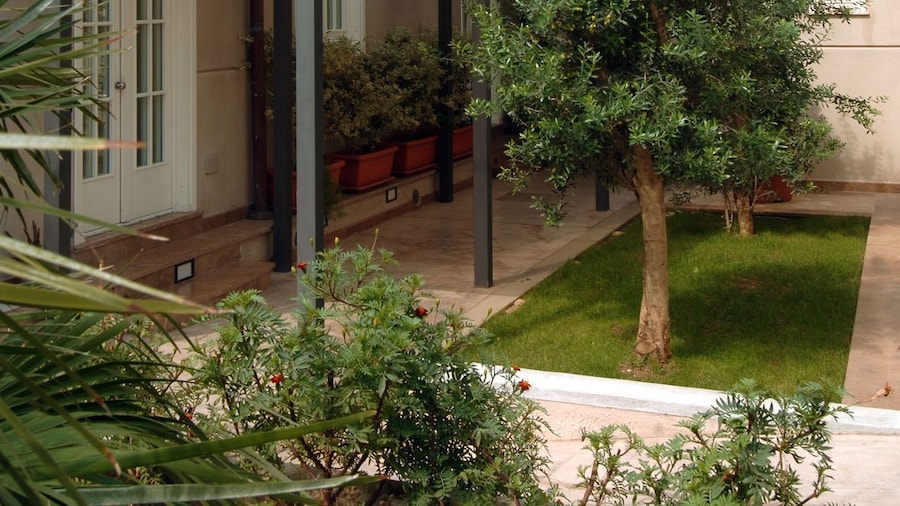 Hotel Ucciardhome