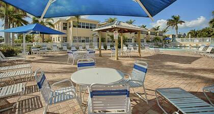 Barefoot Beach Resort