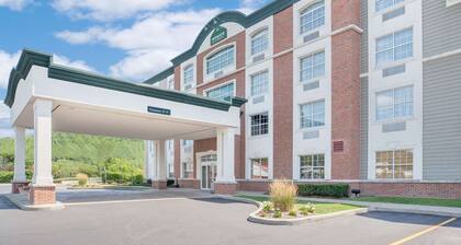 Wingate by Wyndham Ellicottville