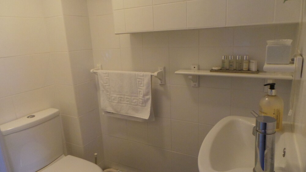 Photo - The Cherry Tree Guest House