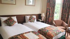 In-room safe, desk, iron/ironing board, free WiFi