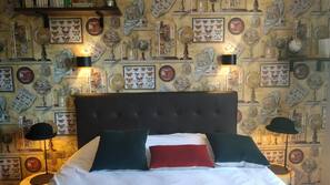 In-room safe, desk, iron/ironing board, free WiFi