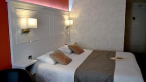 Minibar, in-room safe, desk, soundproofing