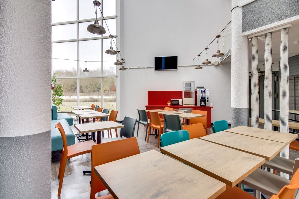 Hotelf1 Bourges Le Subdray Bourges Room Prices Reviews - 