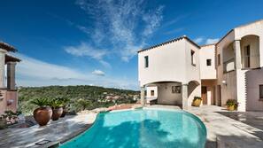 Piscina stagionale all'aperto