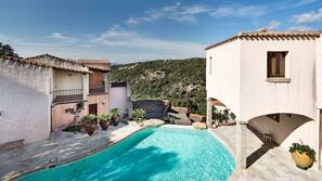 Piscina stagionale all'aperto