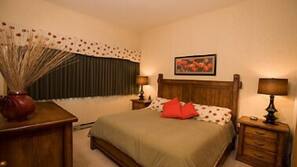 Individually decorated, iron/ironing board, free WiFi