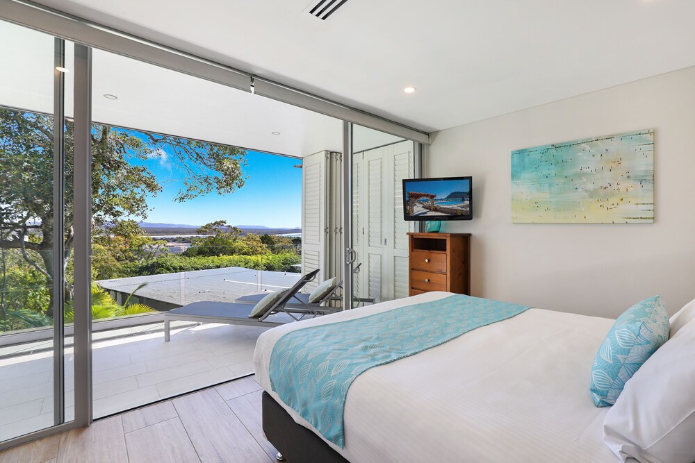 Room, The Rise Noosa