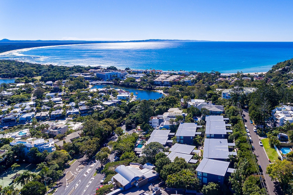 Exterior, The Rise Noosa