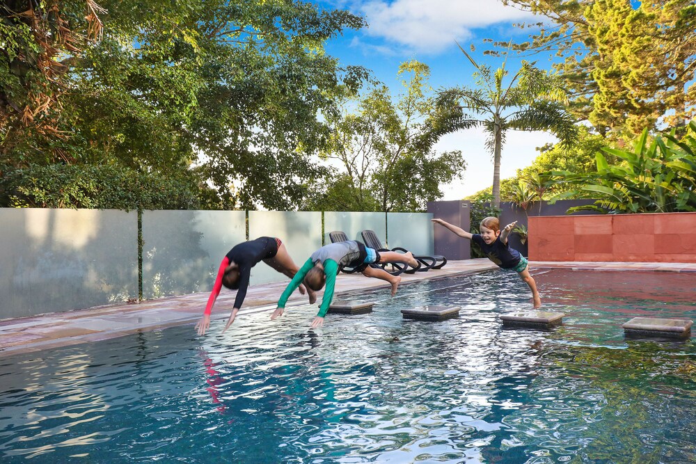 Children's pool, The Rise Noosa