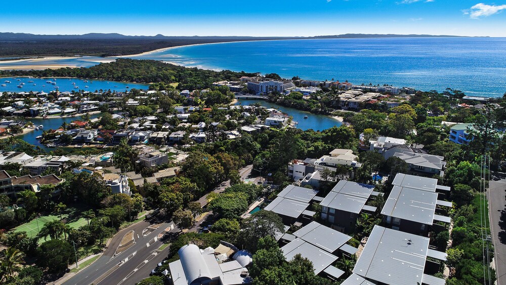 Aerial view, The Rise Noosa