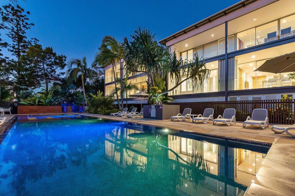 Exterior, The Rise Noosa