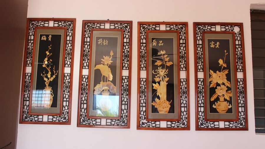 Bachelor Inn Hotel