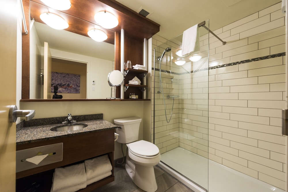 Hotel And Suites Le Dauphin Quebec Quebec City Qc Hotel And Suites Le Dauphin Quebec Quebec City Qc