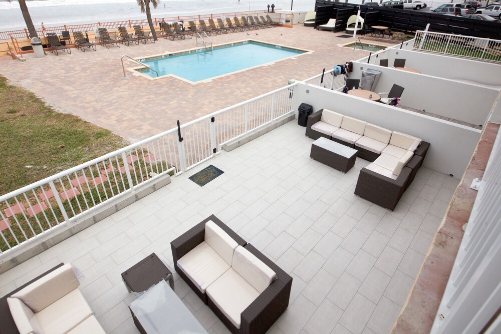 Beach House Inn In Daytona Hotel Rates Reviews On Orbitz Beach House Inn In Daytona