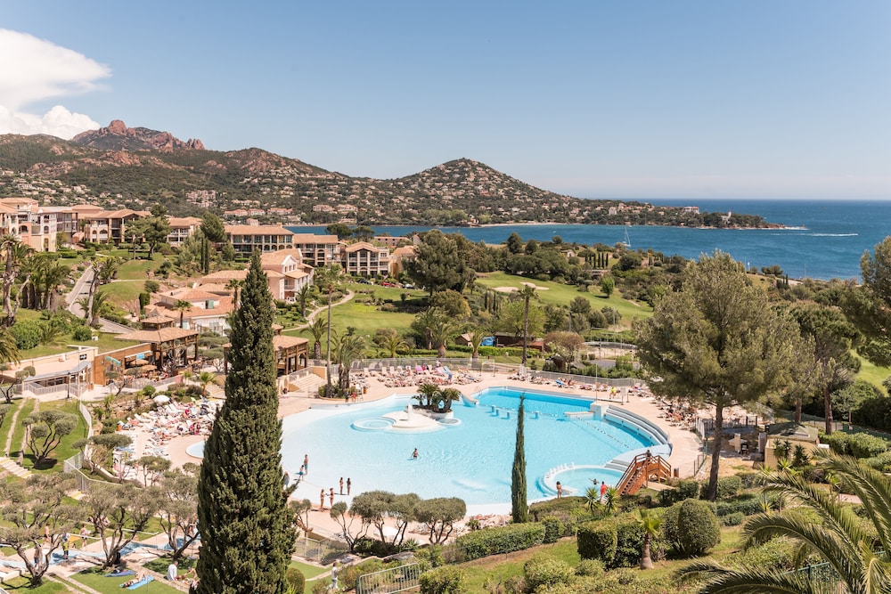 Hôtel De Lesterel In Saint Raphael France Expedia