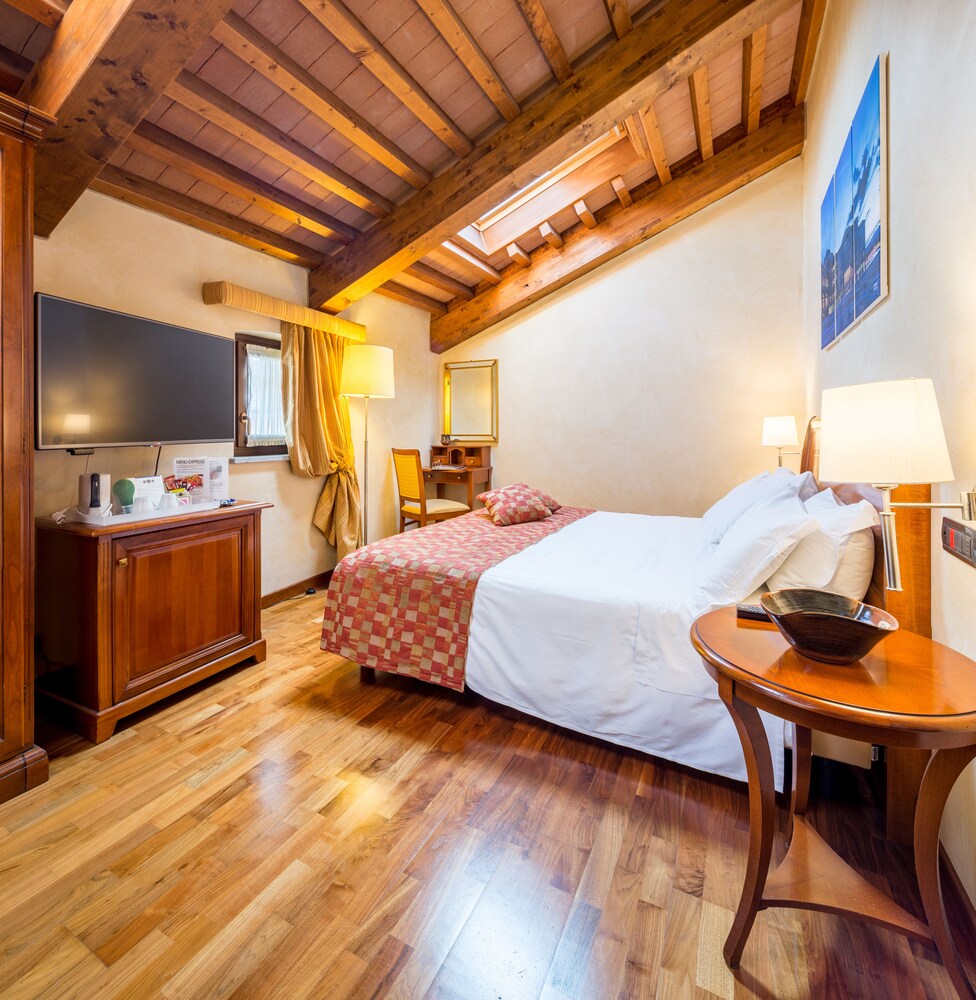 Best Western Plus Hotel Le Rondini Best Western Plus Hotel Le Rondini