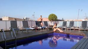 Utomhuspool