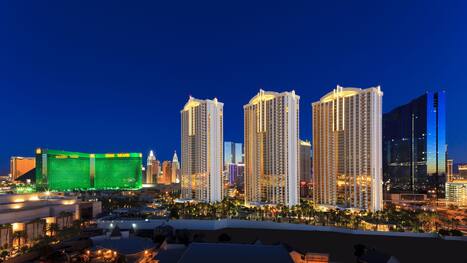 35 Las Vegas Hotels With Hot Tub In Room Find Cheap Rooms With Private Jetted Hot Tubs In Las Vegas Nv Travelocity