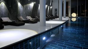 2 piscine coperte, piscina stagionale all'aperto