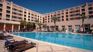 Indoor pool, seasonal outdoor pool, pool umbrellas, sun loungers