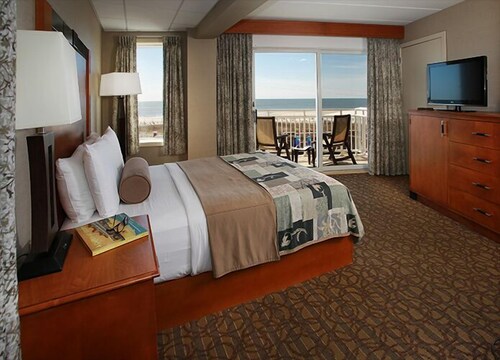 Montreal Beach Resort In Cape May Wildwood Hotel Rates Reviews On Orbitz