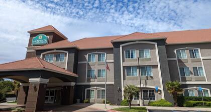 La Quinta Inn & Suites by Wyndham Manteca - Ripon