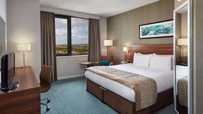 Desk, iron/ironing board, free WiFi, linens
