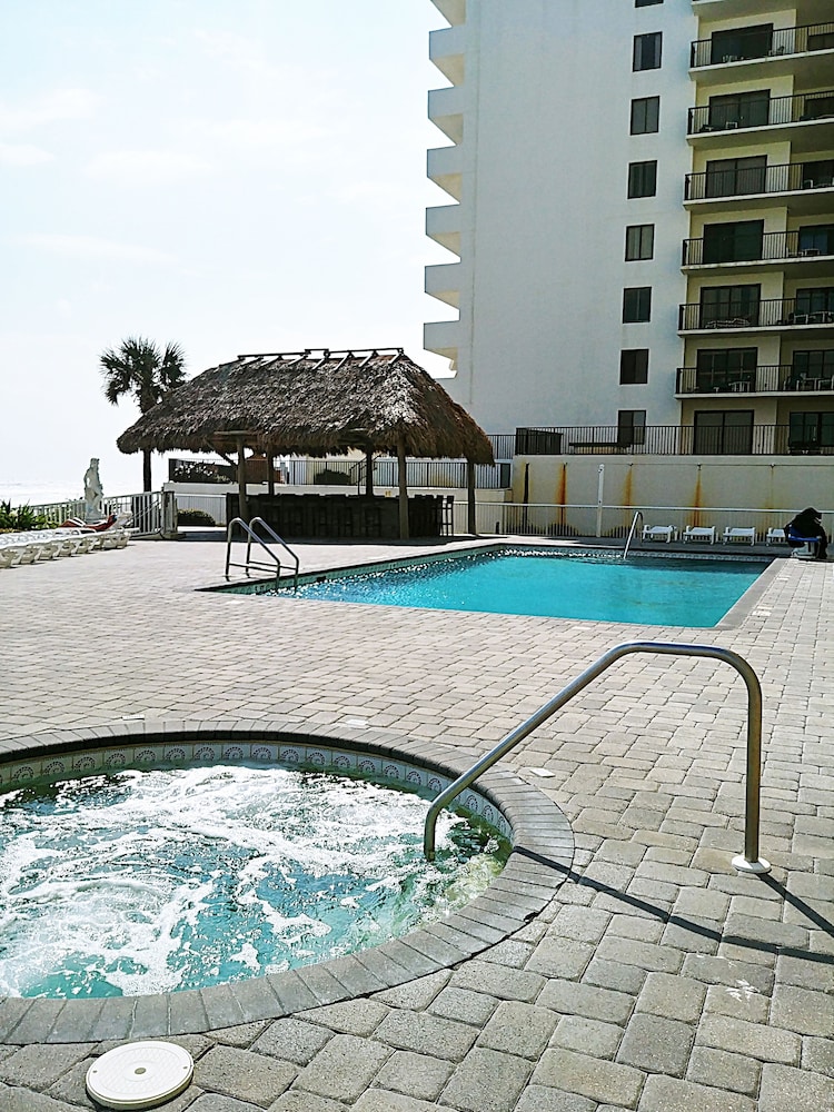 Emerald Ss Resort In Daytona Beach Hotel Rates Reviews On Emerald Ss Resort In Daytona Beach