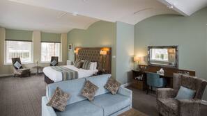 Desk, iron/ironing board, cots/infant beds, free WiFi