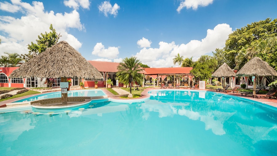 Hotel Hacienda Inn Aeropuerto