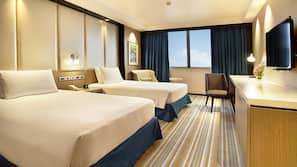 Premium bedding, minibar, in-room safe, desk