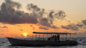White sand, beach towels, sailing, kayaking