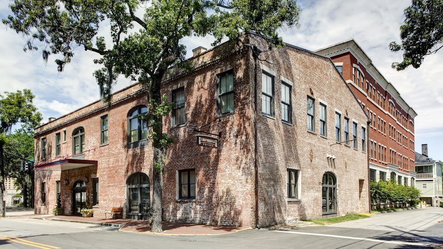 Staybridge Suites Savannah Historic District, an IHG Hotel