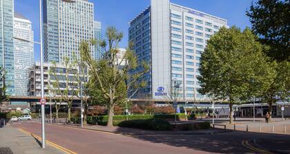 Hilton London Canary Wharf