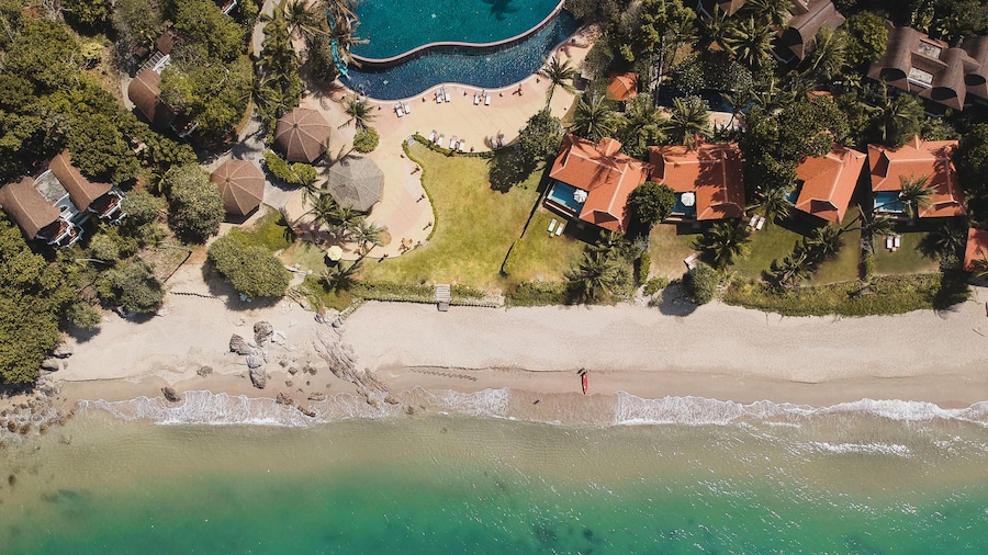 Rawi Warin Resort and Spa