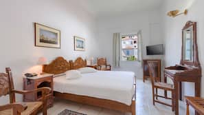 In-room safe, desk, free WiFi, linens