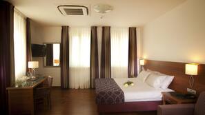 Premium bedding, minibar, in-room safe, desk