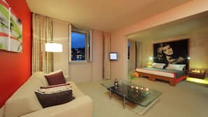Premium bedding, minibar, in-room safe, desk