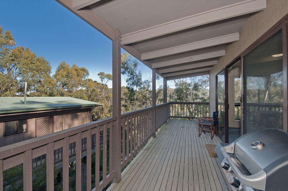 Beacon Point Ocean View Villas