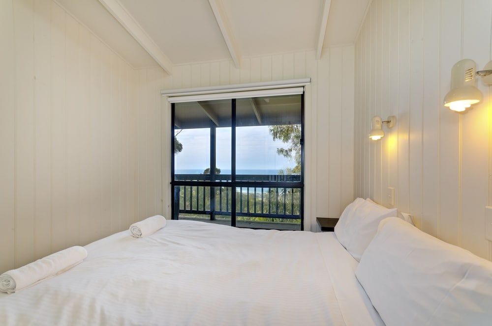 Beacon Point Ocean View Villas