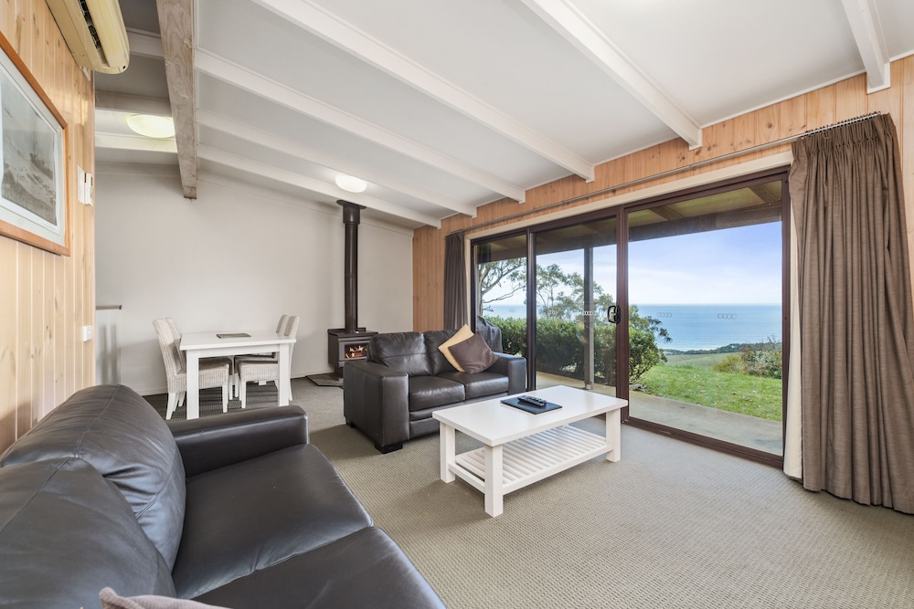 Beacon Point Ocean View Villas